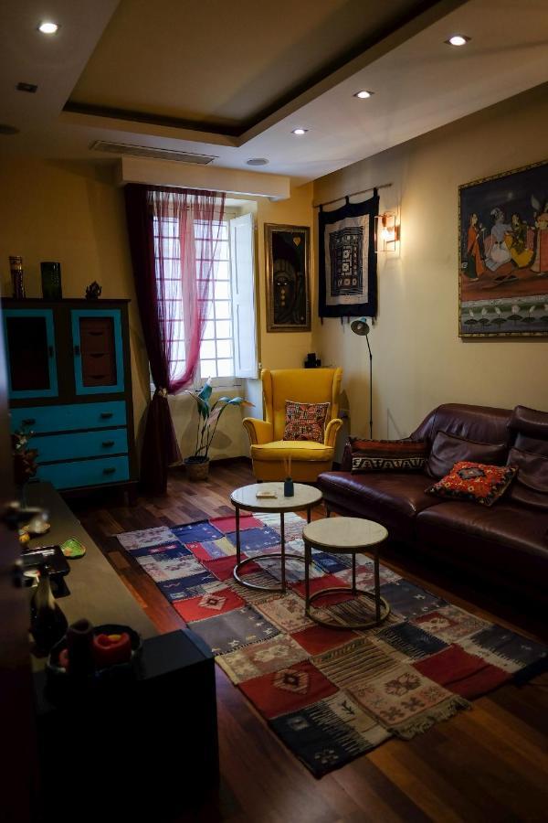 Collection - Merchant Str With Large Yard Valletta